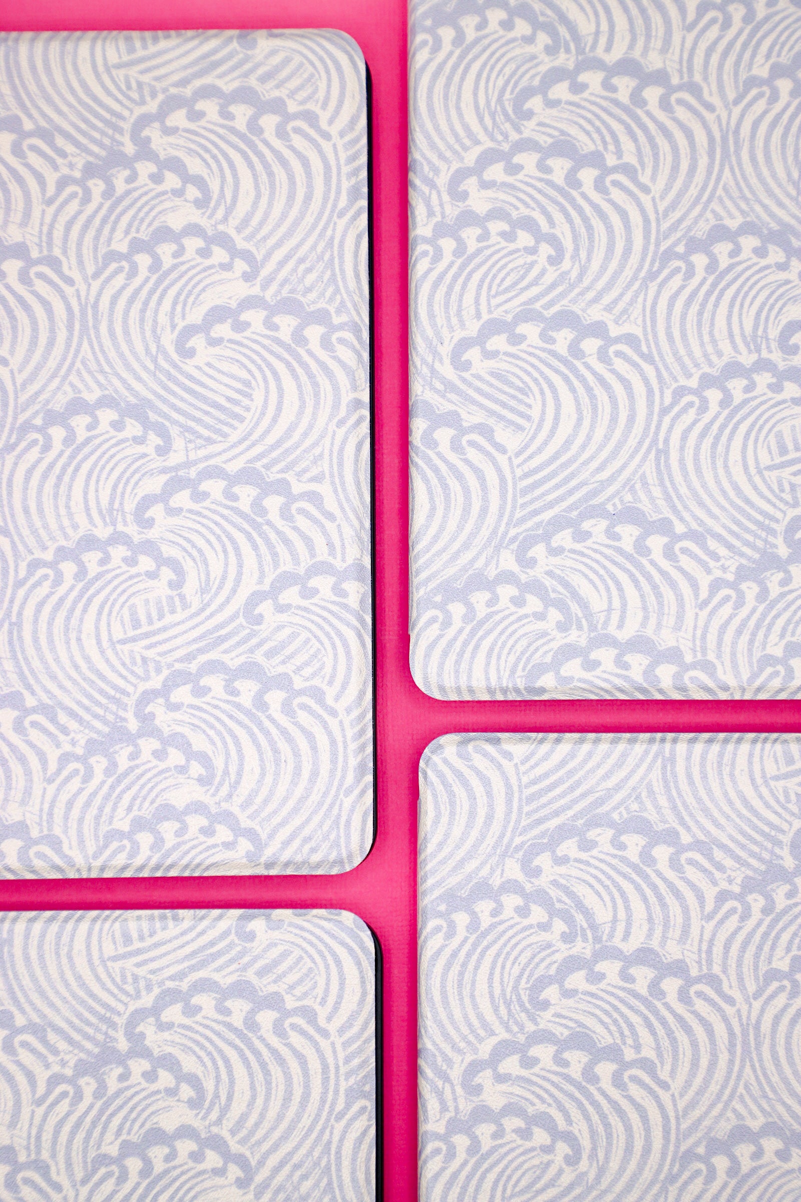 Making Waves Kindle Case