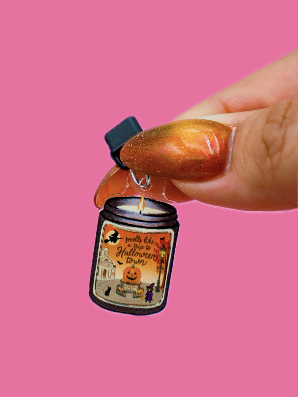 Smells Like a Trip to Halloweentown Kindle Charm