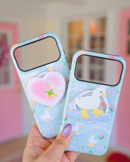 Silly Goose Dilly Dallying MagSafe iPhone Case