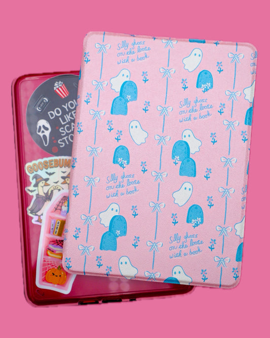 Silly Ghost on the Loose Clear Back Kindle Case