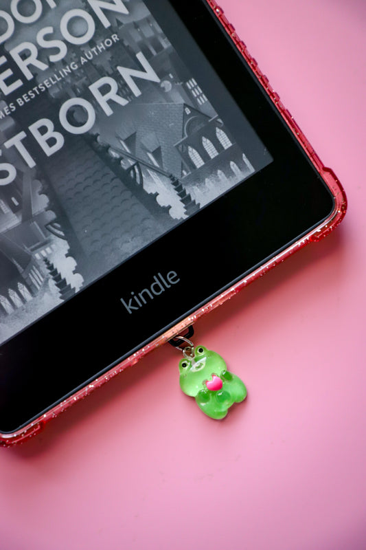 Froggy Kindle Charm
