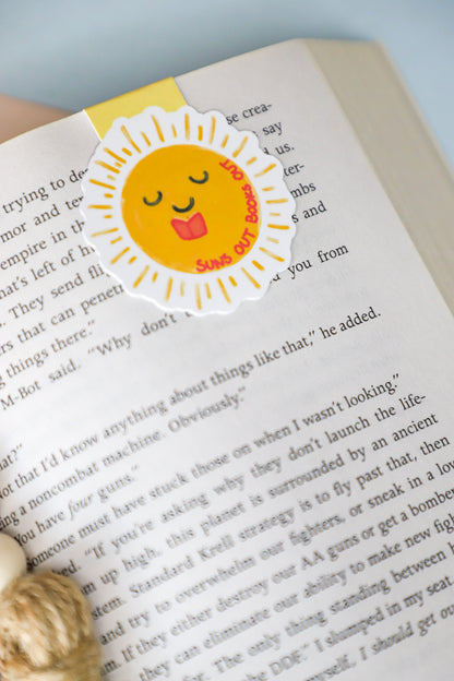 Suns Out Books Out Magnetic Bookmark