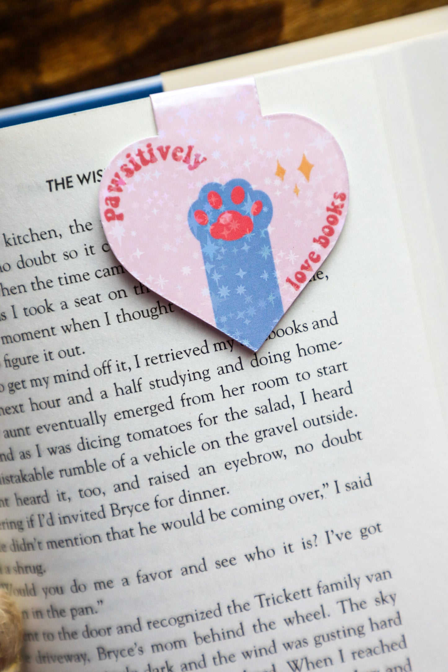Pawsitively Love Books Magnetic Bookmark